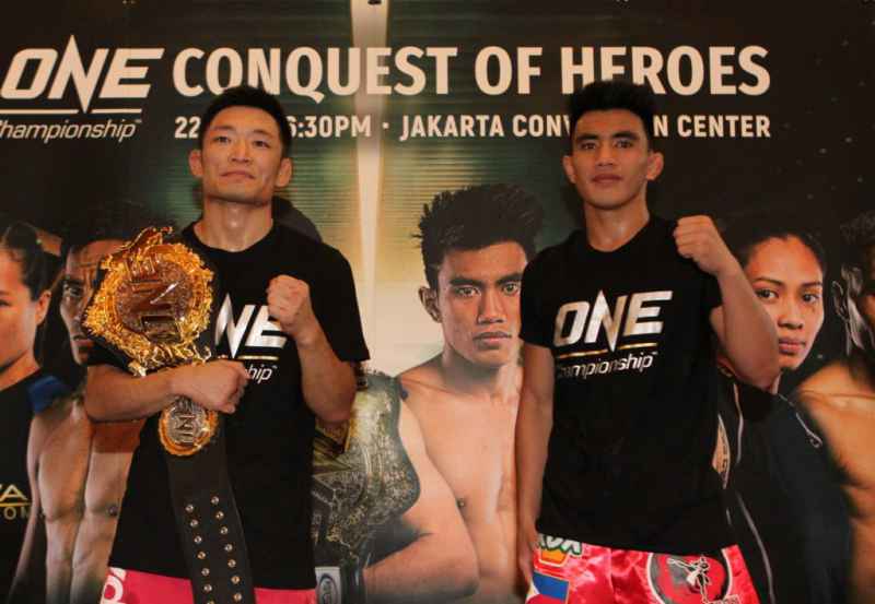 Yoshitaka Naito and Joshua Pacio face-off at ONE: Conquest of Heroes media open workout